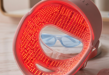 Elle Led Mask Radiance Boost Pro Faceware Pink