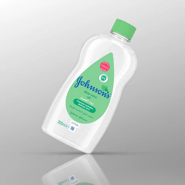 Jhonsons aloe vera oil instanly hydrates delicate skin 300 ml