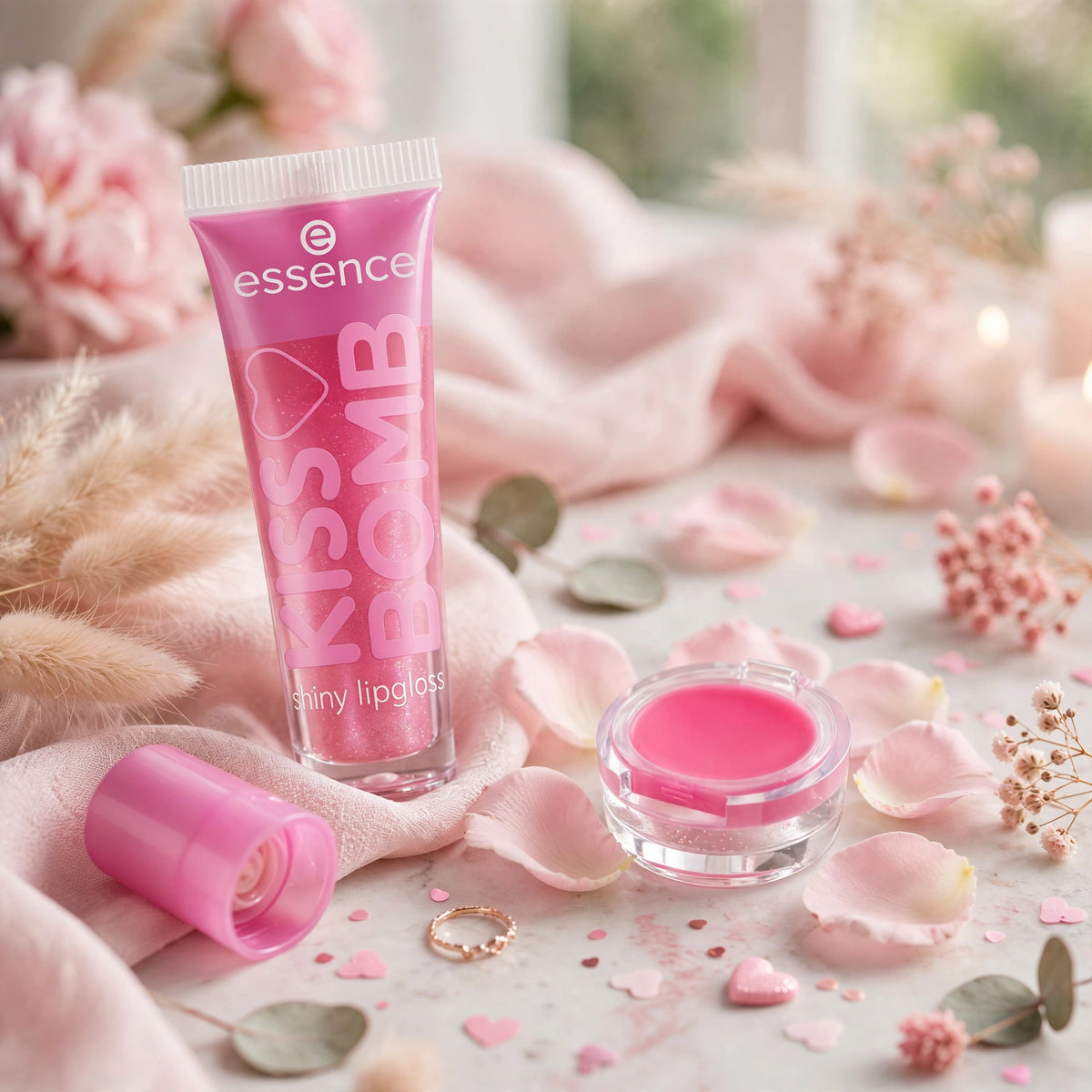 ESSENCE KISS BOMB SHINY LIPGLOSS  & LIP BALM 01 10 ML